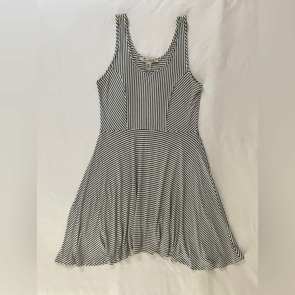 Black White Striped Sleeveless Knit Swing Skater Dress American Rag Size Large